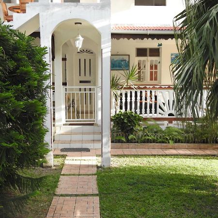 Villa Nanou , Villa De Plein Pied Avec Joli Jardin Bouillante Kültér fotó