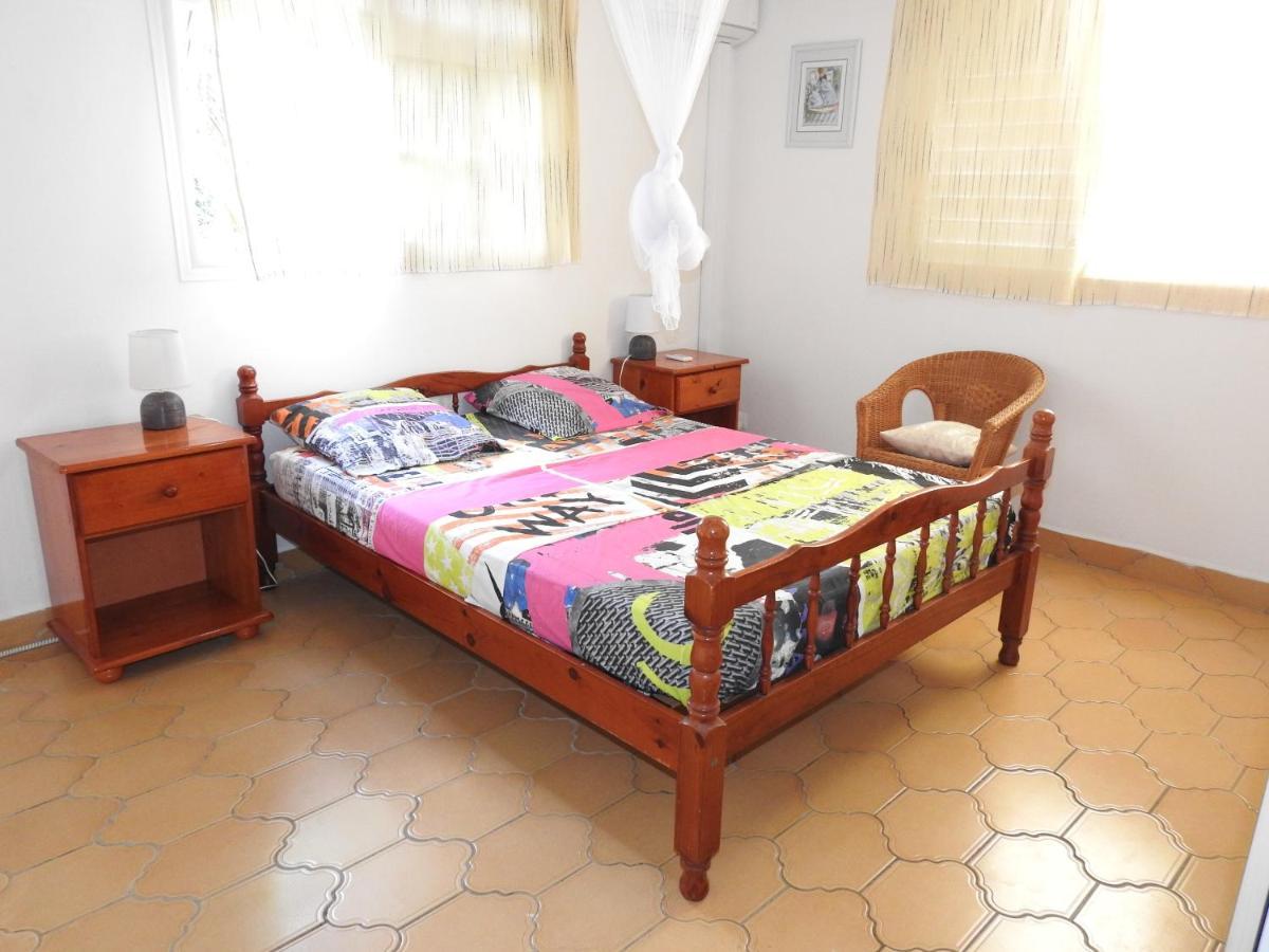 Villa Nanou , Villa De Plein Pied Avec Joli Jardin Bouillante Kültér fotó
