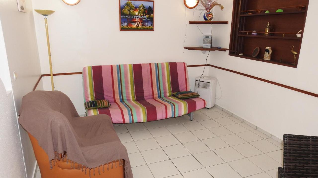 Villa Nanou , Villa De Plein Pied Avec Joli Jardin Bouillante Kültér fotó